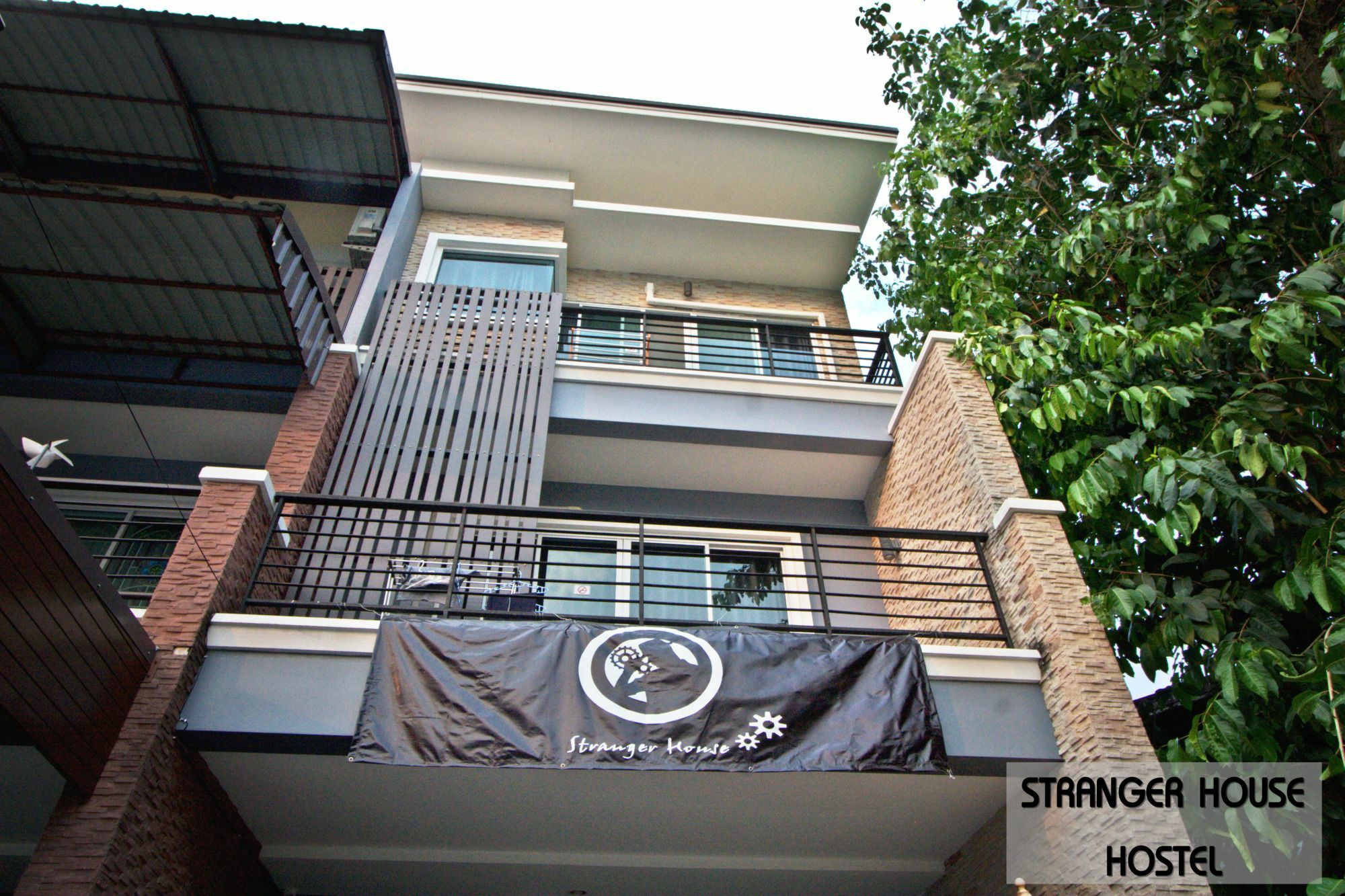 Auberge de jeunesse Stranger House à Chiang Mai Extérieur photo